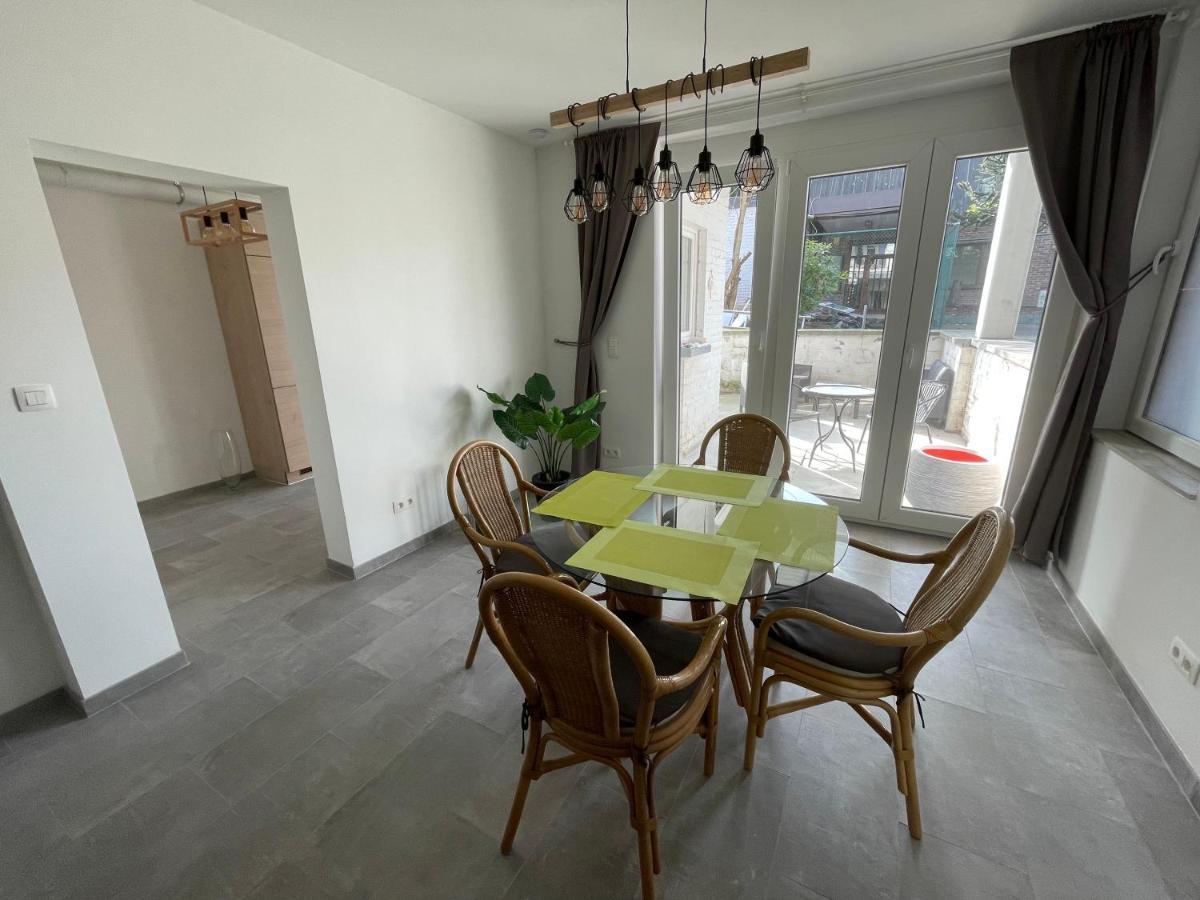 Appartement avec extérieur à proximité de Liège Herstal Extérieur photo